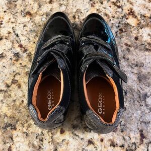 Geox Respira Italian Pantent Leather Shoes Size 39 Black EUC